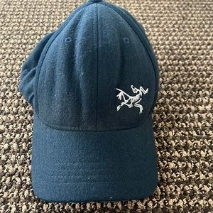 Arc’teryx Hat